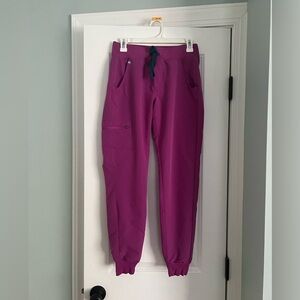 Figs zamora xs bright fuschia